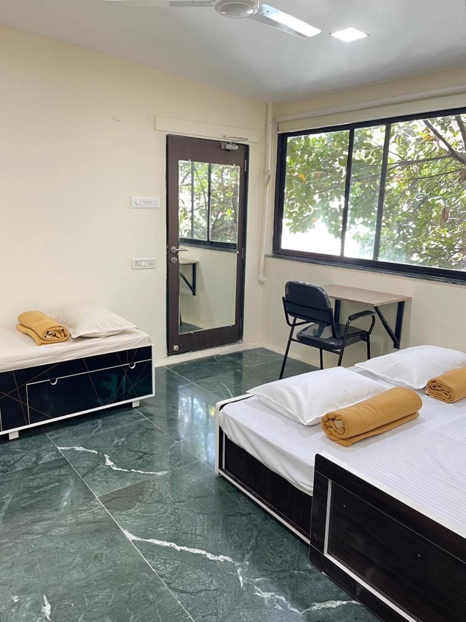 Joy - Digital Nomads & Pg - Koregaon Park Hostel *
